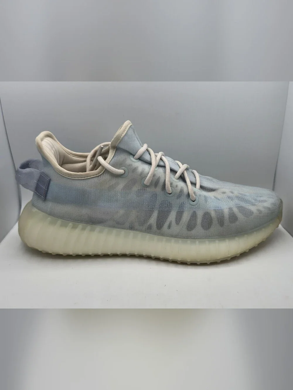 Adidas Yeezy Men's Boost 350 V2 Blue Mono Ice GW 2869 Sneakers Size US 7